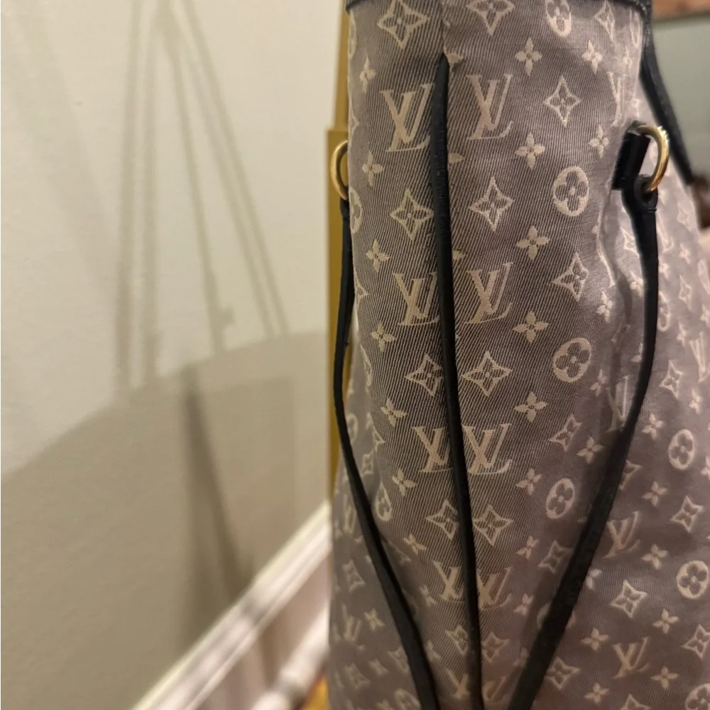 Louis Vuitton Denim Monogram LV Neverfull Limited Edition Tote Bag - Picture 6 of 10